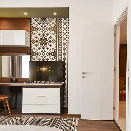 Tradition And Modernity Combined In A Three Bedroom Two Bathroom Lux
