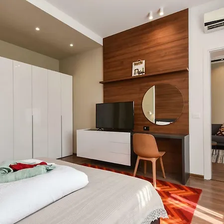 Tradition And Modernity Combined In A Three Bedroom Two Bathroom Lux Apartment
