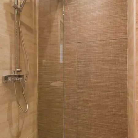 Tradition And Modernity Combined In A Three Bedroom Two Bathroom Lux * Sofia